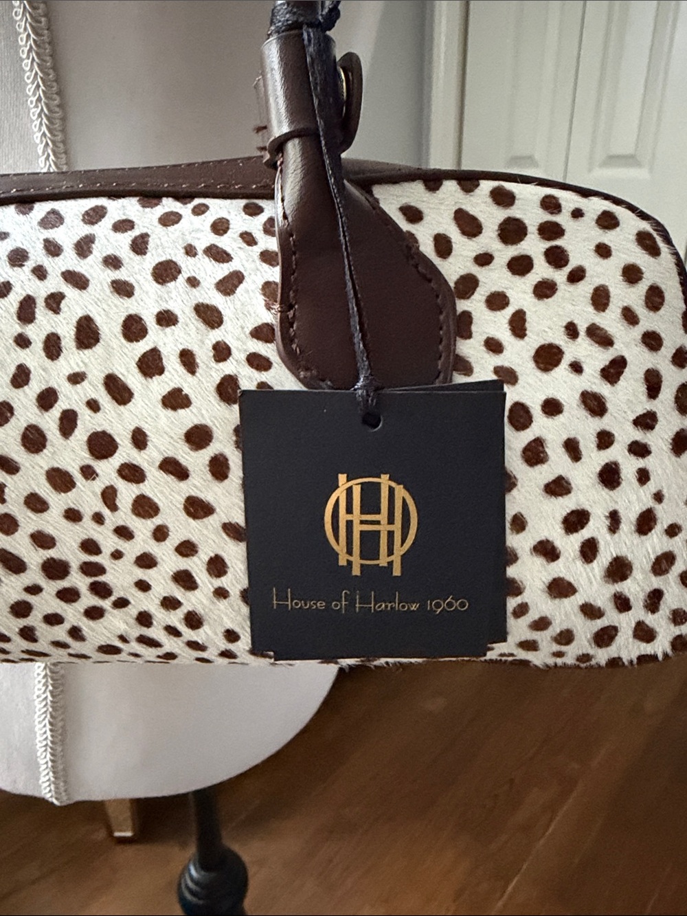 House of Harlow 1960 Brown & White Faux Hide Shoulder Bag ❤️ - Picture 3 of 9
